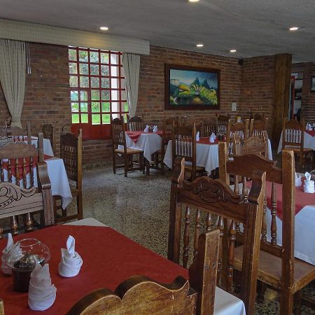 Hotel Refugio Santa Ines 阿基塔尼亚 外观 照片